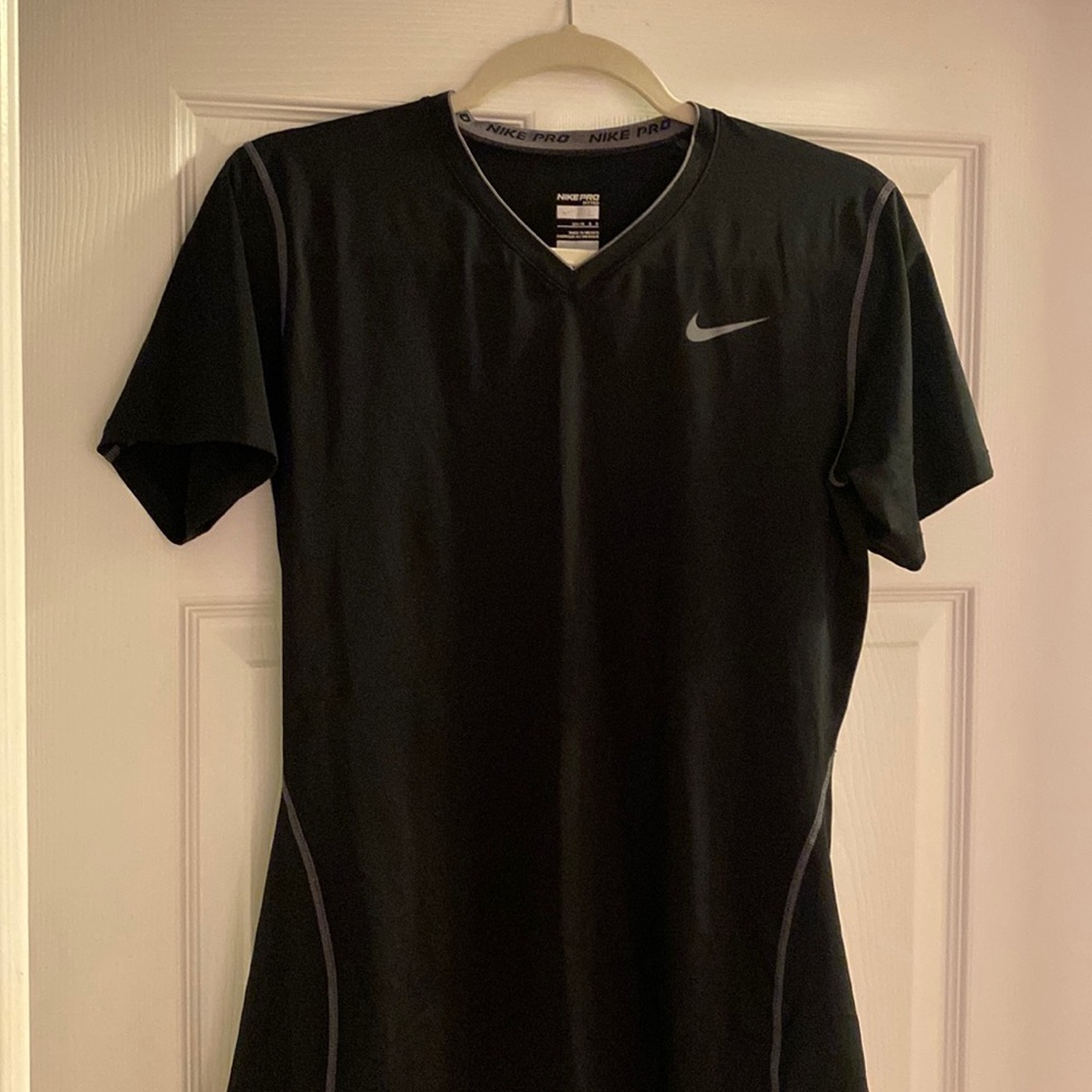 Black Nike Workout Tee